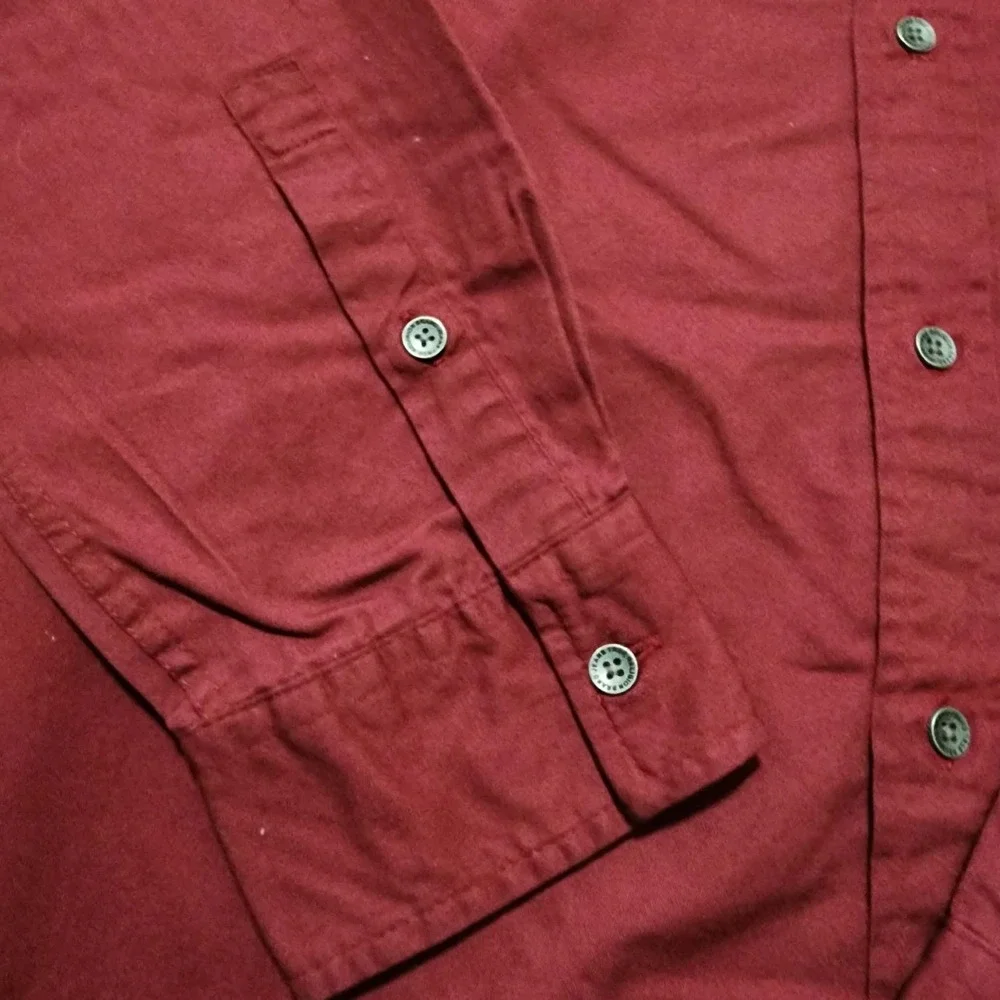True Religion Mens Burgundy World Tour Buddha Button Down Shirt XL long sleeve